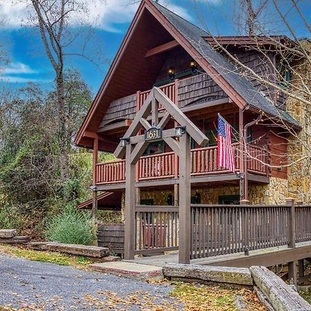 Bridgewood Cabin, Hot Tub, 1089 Of Free Attraction Tickets For Each Paid Day, Dollywood And More! Pigeon Forge Zewnętrze zdjęcie