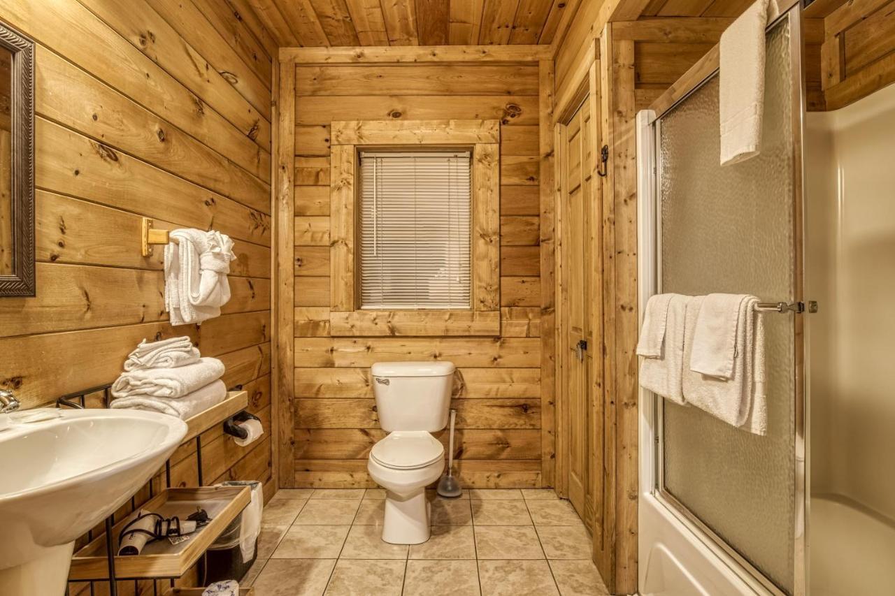 Bridgewood Cabin, Hot Tub, 1089 Of Free Attraction Tickets For Each Paid Day, Dollywood And More! Pigeon Forge Zewnętrze zdjęcie