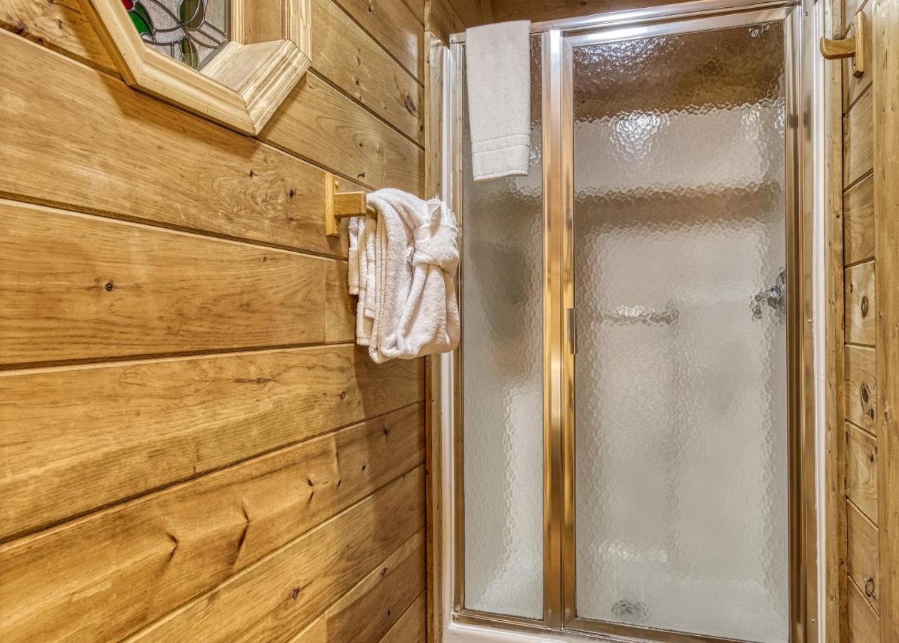 Bridgewood Cabin, Hot Tub, 1089 Of Free Attraction Tickets For Each Paid Day, Dollywood And More! Pigeon Forge Zewnętrze zdjęcie