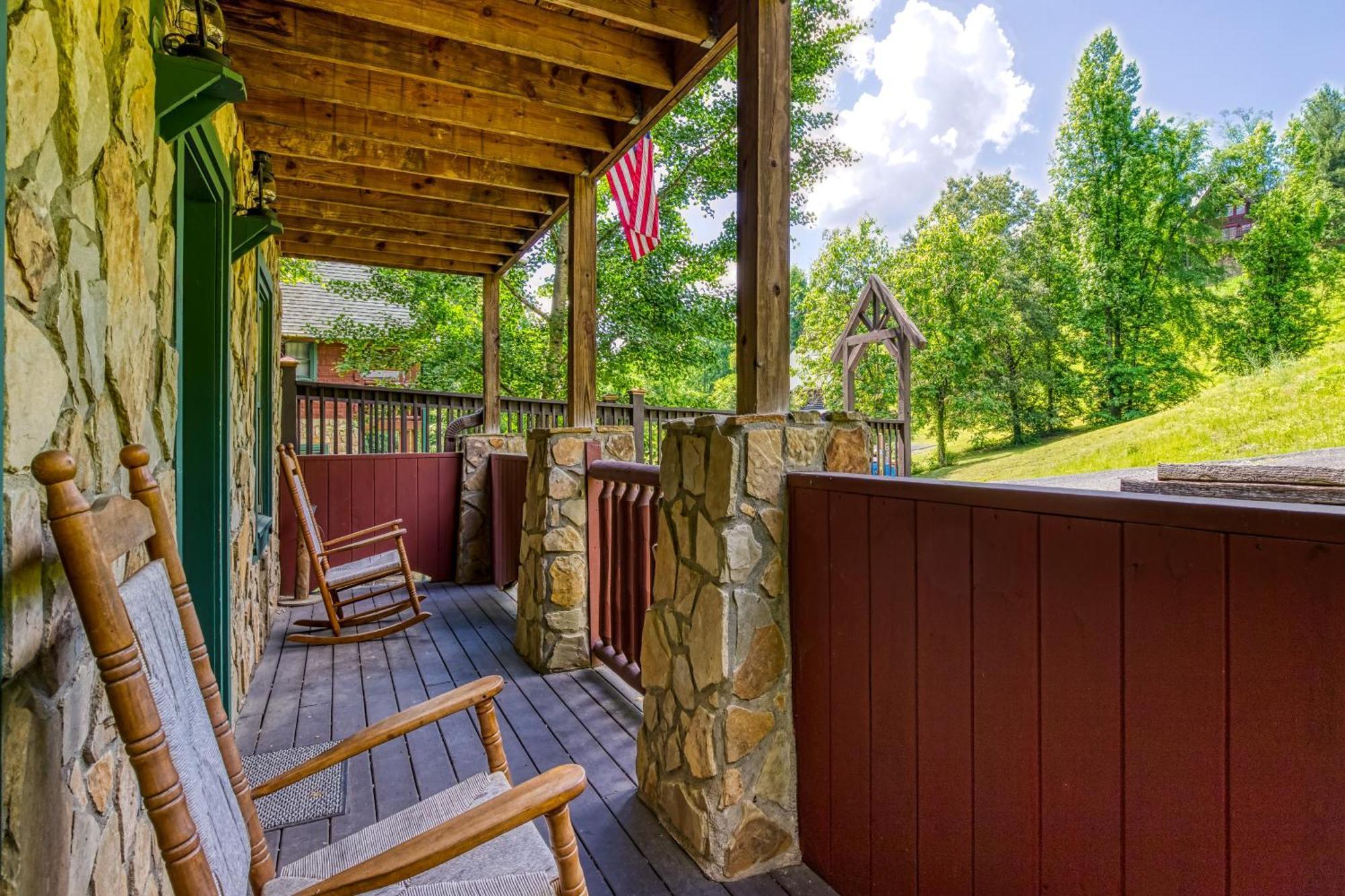 Bridgewood Cabin, Hot Tub, 1089 Of Free Attraction Tickets For Each Paid Day, Dollywood And More! Pigeon Forge Zewnętrze zdjęcie