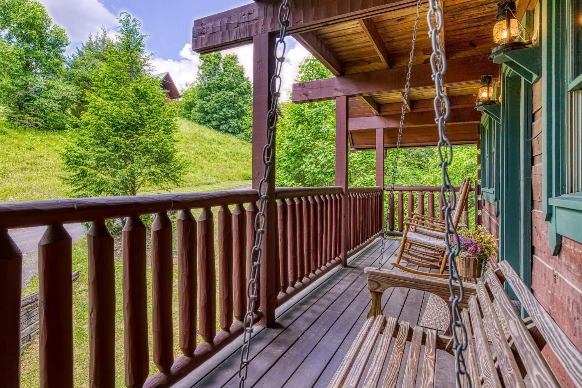 Bridgewood Cabin, Hot Tub, 1089 Of Free Attraction Tickets For Each Paid Day, Dollywood And More! Pigeon Forge Zewnętrze zdjęcie