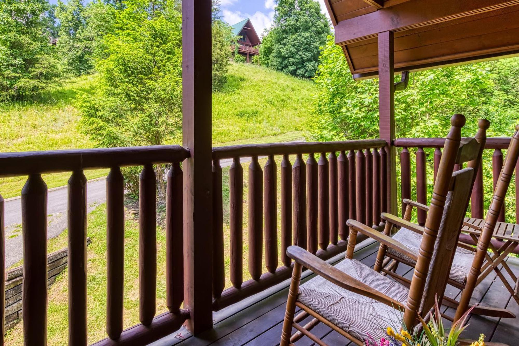 Bridgewood Cabin, Hot Tub, 1089 Of Free Attraction Tickets For Each Paid Day, Dollywood And More! Pigeon Forge Zewnętrze zdjęcie